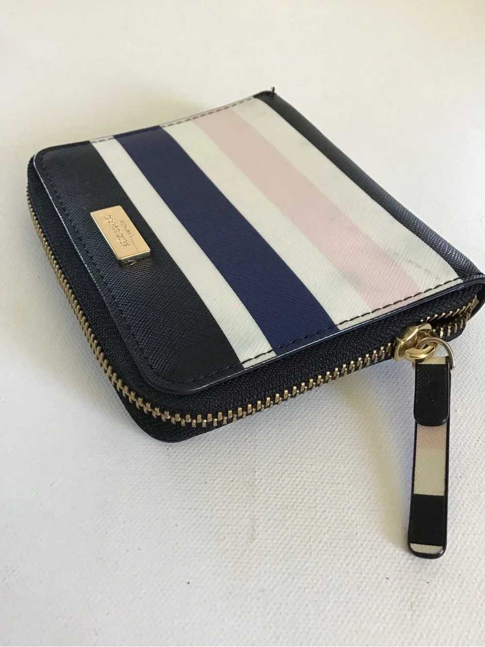 Kate Spade New York Grove Street Stripe Crossbody & Zip Around Wallet Set
